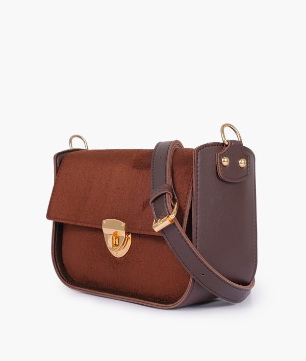 Envy Hold - Dark brown suede saddle bag with twist lock For Sale