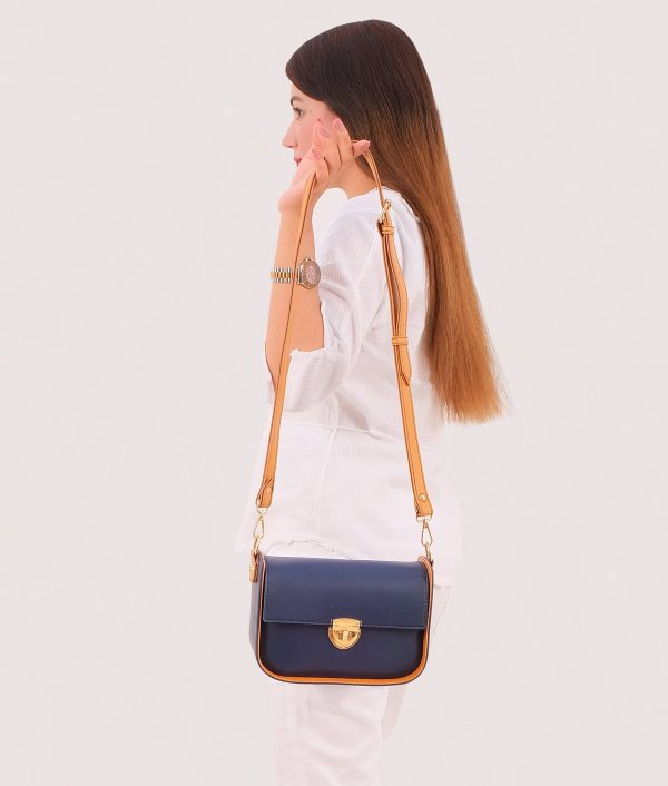 Envy Hold - Blue saddle bag with twist lock Sale