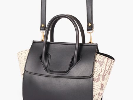 Envy Hold - Black trapeze handbag Online Sale