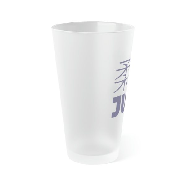 Golden Throws: Judo Glory Etched Pint Glass for Victory Celebrations, 16oz Online Sale